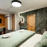 招待所 Wellness Koliba