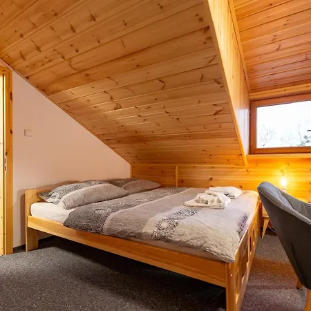 Wellness Koliba 4* Komorní Lhotka